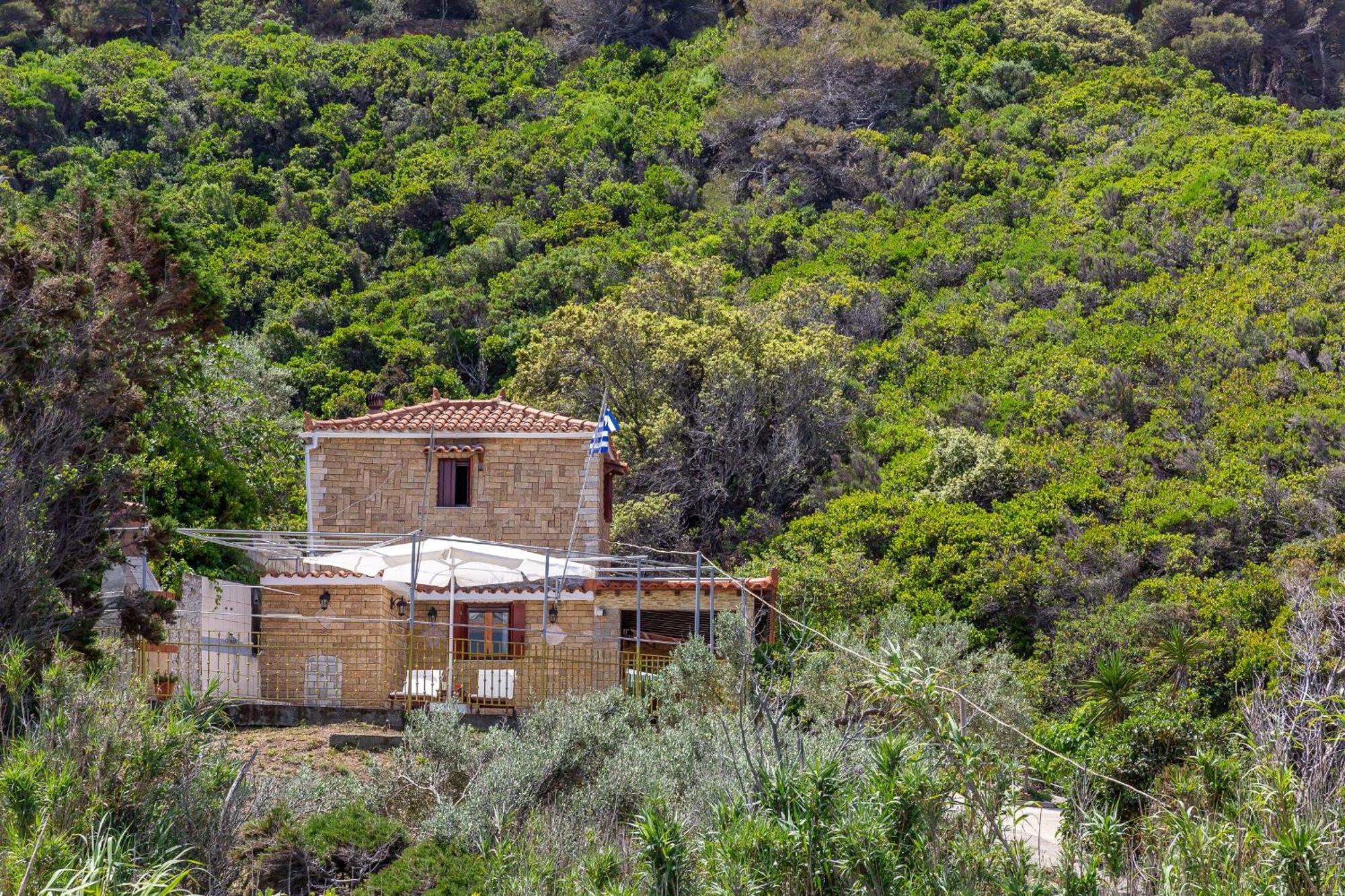 Nerissa Cottage - Skopelos Glossa Atheato Kültér fotó