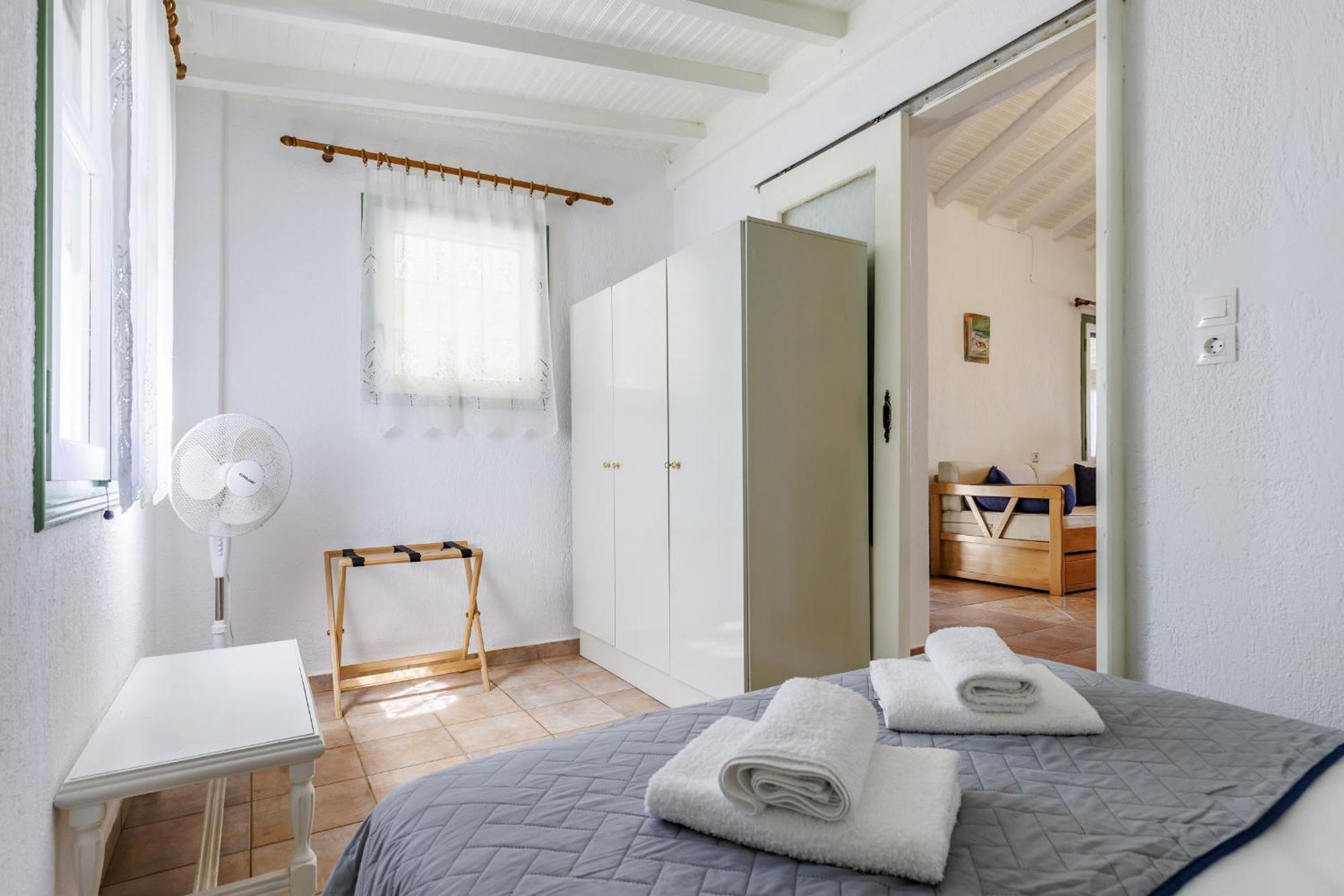 Nerissa Cottage - Skopelos Glossa Atheato Kültér fotó